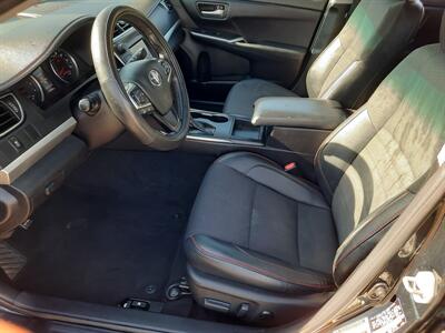 2017 Toyota Camry LE   - Photo 6 - Roseburg, OR 97470