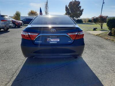 2017 Toyota Camry LE   - Photo 4 - Roseburg, OR 97470