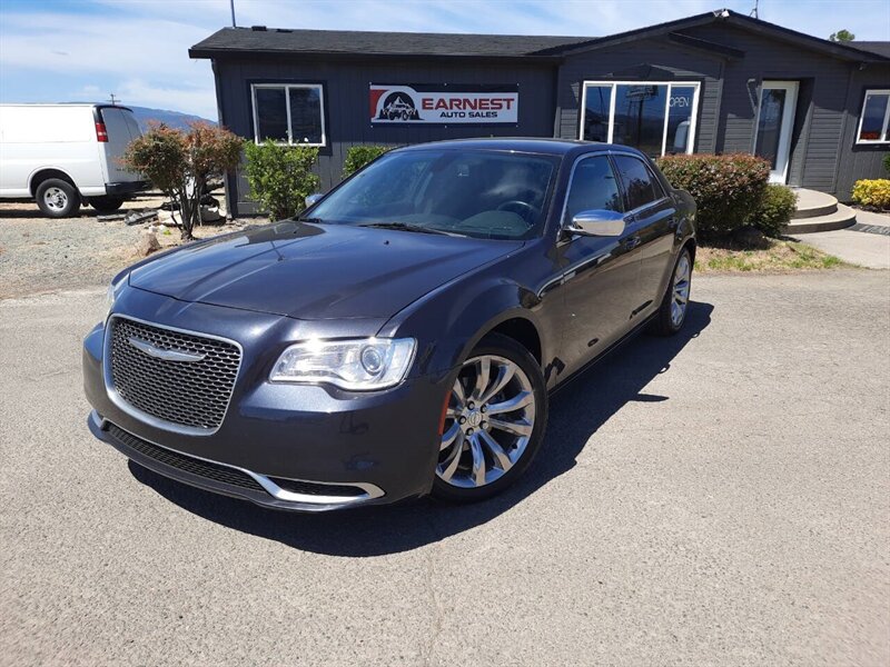2018 Chrysler 300 Series Touring 4dr Sedan - Photo 1 - Roseburg, OR 97470