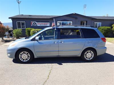 2008 Toyota Sienna XLE - Photo 3 - Medford, OR 97504