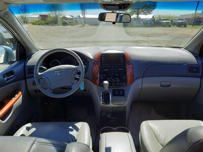 2008 Toyota Sienna XLE - Photo 6 - Medford, OR 97504