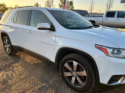 2019 Chevrolet Traverse LT Leather 4x4 4dr SUV   - Photo 3 - Roseburg, OR 97470