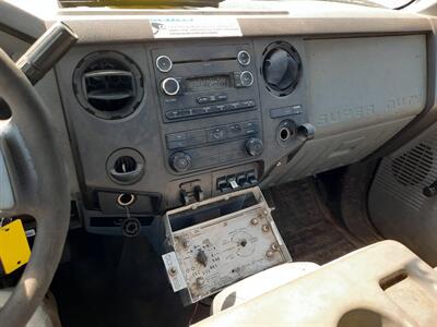 2012 Ford F-350 XLT 4x2 2dr Regular Cab 165 in. WB DRW Chassis   - Photo 9 - Roseburg, OR 97470