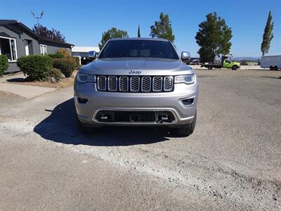 2018 Jeep Grand Cherokee Overland 4x4 4dr SUV   - Photo 3 - Roseburg, OR 97470