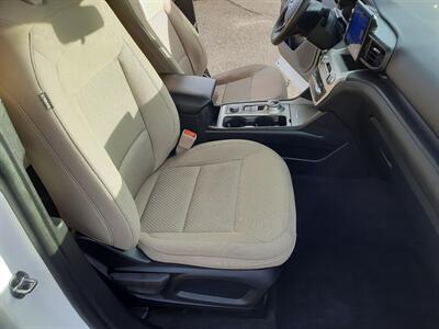2021 Ford Explorer   - Photo 7 - Roseburg, OR 97470