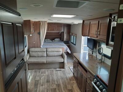 2022 Northwood Arctic Fox North Fork 25R   - Photo 22 - Medford, OR 97504