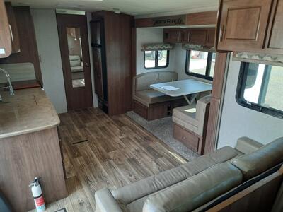 2022 Northwood Arctic Fox North Fork 25R   - Photo 12 - Medford, OR 97504
