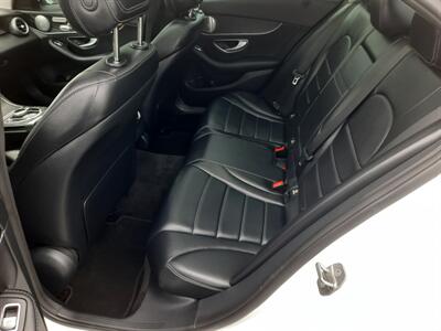 2017 Mercedes-Benz C 300   - Photo 8 - Roseburg, OR 97470