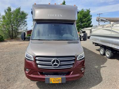 2025 Tiffin Wayfarer M-25LW - Photo 2 - Medford, OR 97504