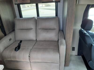 2025 Tiffin Wayfarer M-25LW - Photo 21 - Medford, OR 97504