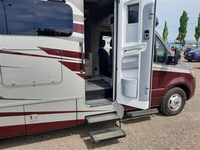 2025 Tiffin Wayfarer M-25LW - Photo 16 - Medford, OR 97504