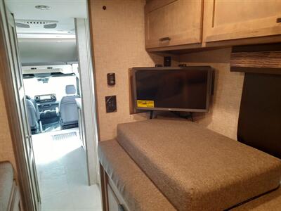 2025 Tiffin Wayfarer M-25LW - Photo 31 - Medford, OR 97504
