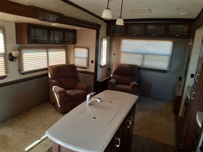 2016 Heartland Gateway 3400 SE - Photo 9 - Medford, OR 97504