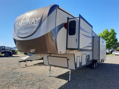 2016 Heartland Gateway 3400 SE - Photo 2 - Medford, OR 97504