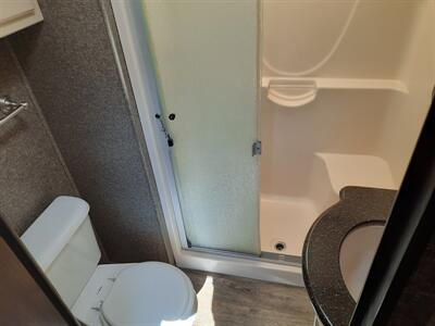 2016 Heartland Gateway 3400 SE - Photo 10 - Medford, OR 97504
