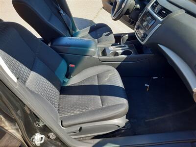 2018 Nissan Altima 2.5 S   - Photo 8 - Medford, OR 97504