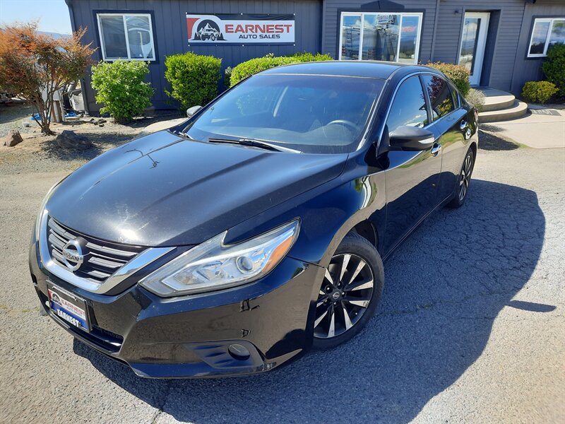 2018 Nissan Altima 2.5 S   - Photo 1 - Medford, OR 97504