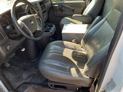 2019 Chevrolet Express 3500   - Photo 9 - Medford, OR 97504