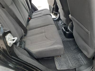 2017 Jeep Wrangler Unlimited Sport   - Photo 9 - Roseburg, OR 97470