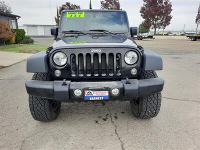 2017 Jeep Wrangler Unlimited Sport   - Photo 2 - Roseburg, OR 97470