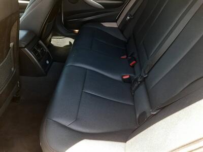 2018 BMW 330e iPerformance 4dr Sedan   - Photo 8 - Roseburg, OR 97470