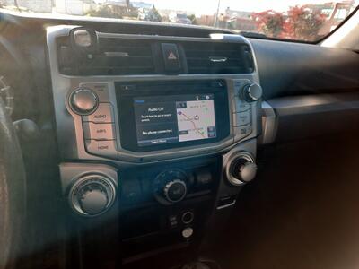 2019 Toyota 4Runner SR5   - Photo 14 - Roseburg, OR 97470