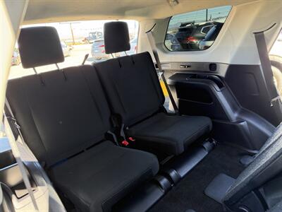 2019 Toyota 4Runner SR5   - Photo 14 - Medford, OR 97504