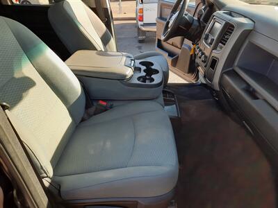 2017 RAM 2500 Tradesman   - Photo 7 - Roseburg, OR 97470