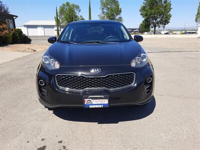 2018 Kia Sportage LX   - Photo 2 - Roseburg, OR 97470