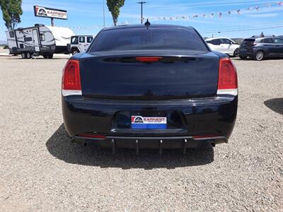 2016 Chrysler 300C 4dr Sedan   - Photo 7 - Roseburg, OR 97470