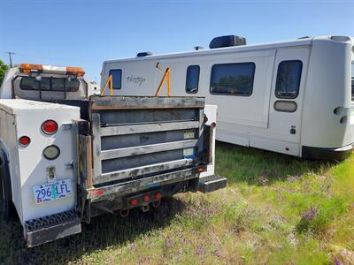 2002 Ford E-450 SD   - Photo 3 - Medford, OR 97504