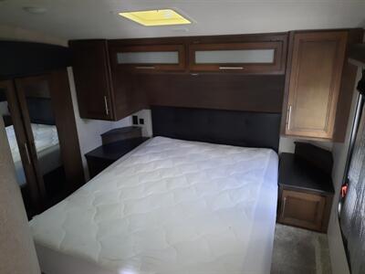 2020 Keystone Cougar 29 MBS   - Photo 19 - Medford, OR 97504
