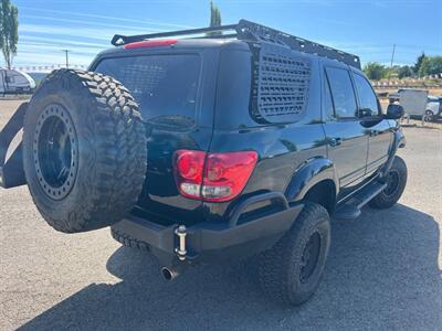 2007 Toyota Sequoia SR5 4dr SUV 4WD  Overlander - Photo 2 - Roseburg, OR 97470