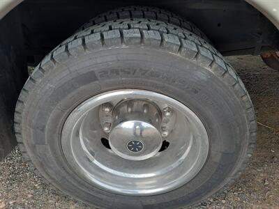 2004 Workhorse W22  GM Vortec 8100 - Photo 8 - Medford, OR 97504