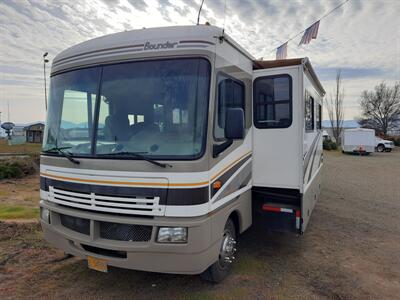 2004 Workhorse W22  GM Vortec 8100 - Photo 3 - Medford, OR 97504