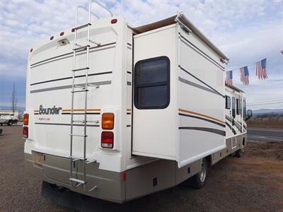 2004 Workhorse W22  GM Vortec 8100 - Photo 6 - Medford, OR 97504