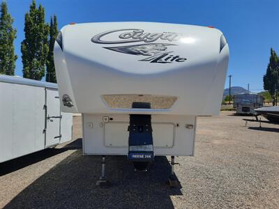 2014 Keystone Cougar 28SGS   - Photo 3 - Medford, OR 97504