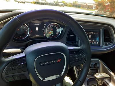 2019 Dodge Challenger SXT   - Photo 11 - Medford, OR 97504