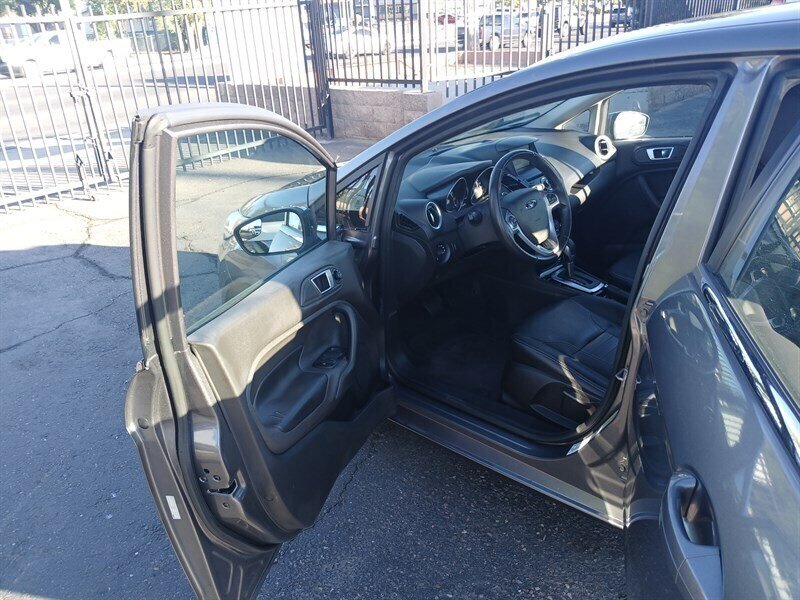 2014 Ford Fiesta Titanium - Photo 12 - Albuquerque, NM 87121