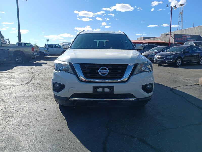 2018 Nissan Pathfinder SV, Fully Serviced - Photo 8 - Albuquerque, NM 87121