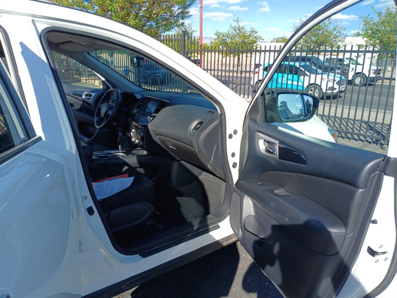 2018 Nissan Pathfinder SV - Photo 13 - Albuquerque, NM 87121