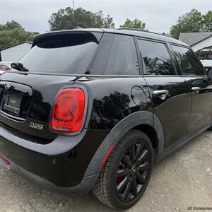2017 MINI Cooper 5-door   - Photo 6 - Matthews, NC 28104