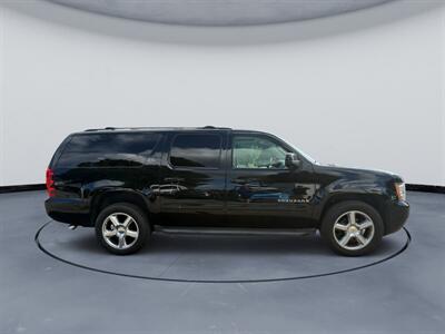 2013 Chevrolet Suburban LT   - Photo 4 - Matthews, NC 28104