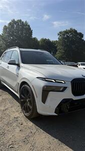 2023 BMW X7 xDrive40i - Photo 2 - Matthews, NC 28104
