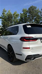 2023 BMW X7 xDrive40i - Photo 6 - Matthews, NC 28104