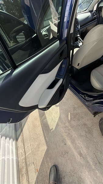 2018 Subaru Impreza 2.0i - Photo 16 - Matthews, NC 28104