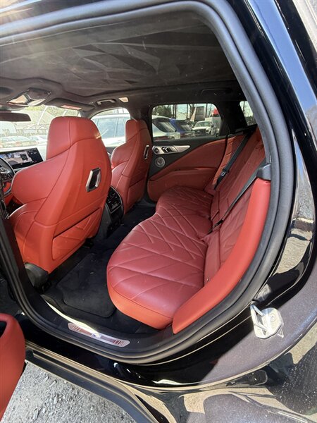 2023 BMW XM - Photo 10 - Matthews, NC 28104