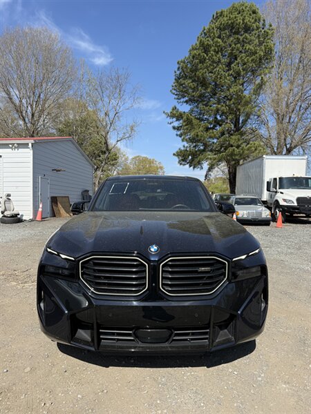2023 BMW XM  