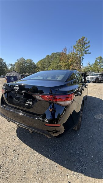 2025 Nissan Sentra SV - Photo 8 - Matthews, NC 28104