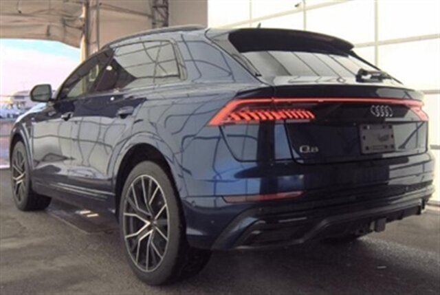 2019 Audi Q8 Prestige 55 photo 4